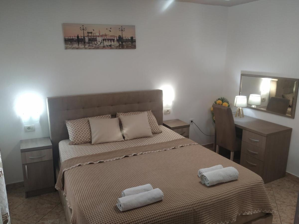 Apartments Familia 布德瓦 外观 照片