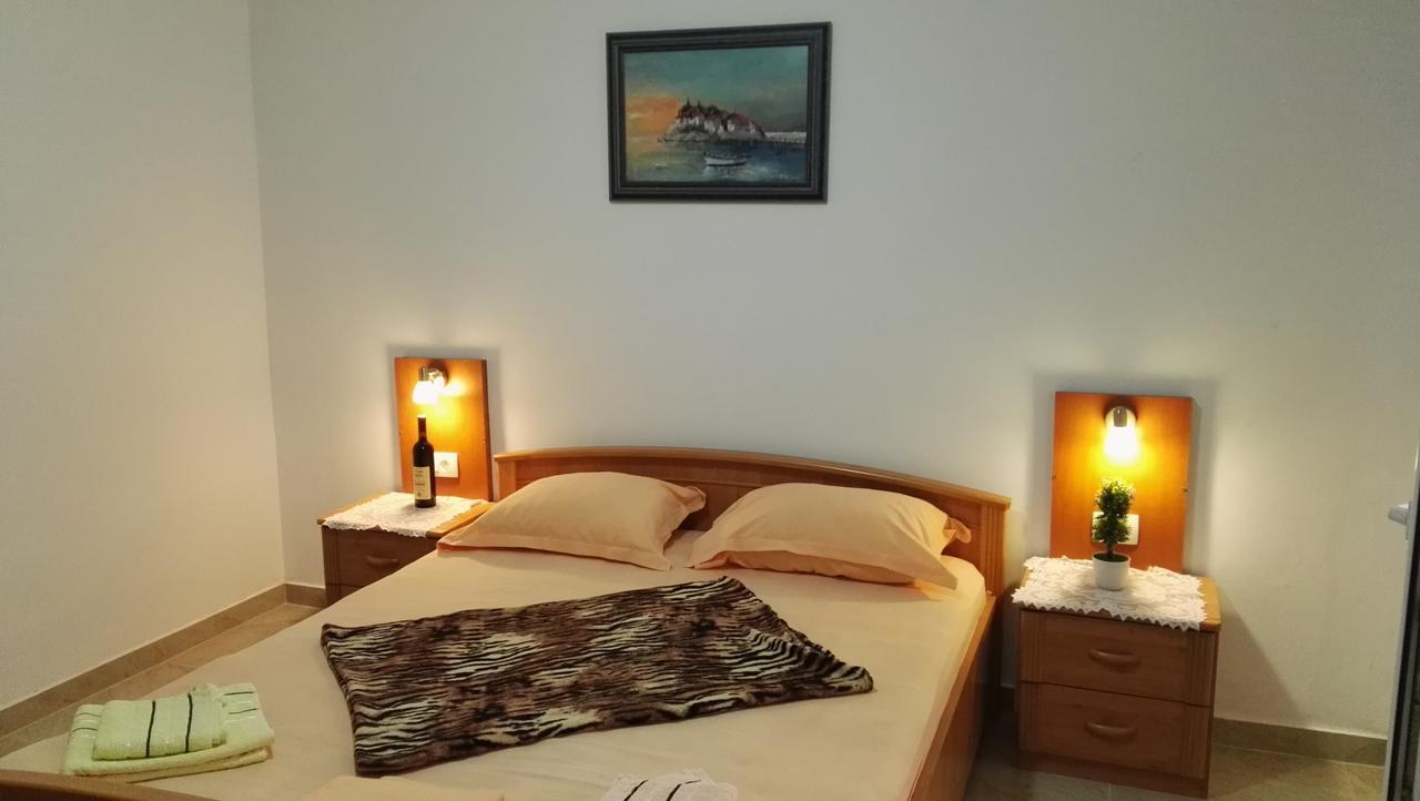 Apartments Familia 布德瓦 外观 照片